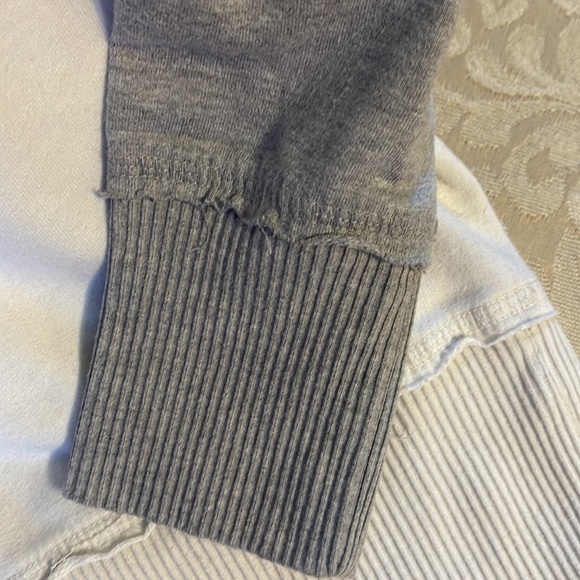 NY Giants womens size Medium French terry sweatshirt -very soft - Picture 4 of 4